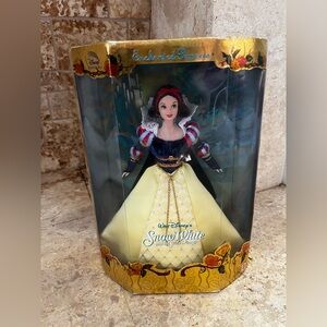 Disney Snow White Doll in Yellow and Blue Dress